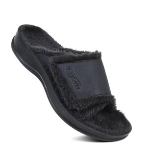 - Hadley Cozy Faux Fur Slipper