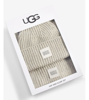 UGG®, 2-Pc. Chunky Rib-Knit Beanie & Scarf Boxed Gift Set
