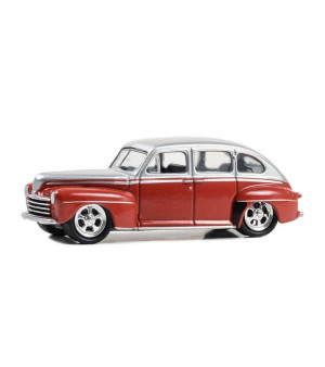 Greenlight Collectibles, 1/64 Ford Fordor Super Deluxe Red Silver California Lowriders