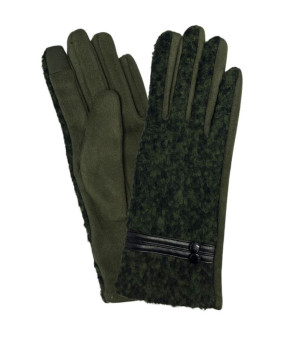 Marcus Adler, Boucle Glove