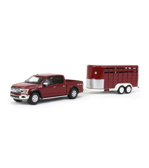 Greenlight Collectibles, 1/64 2019 Ford F-150 XLT with Livestock Trailer, Hitch & Tow Series